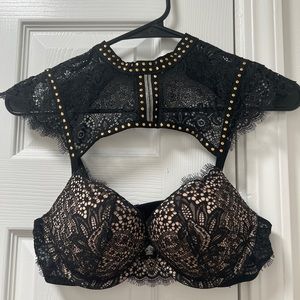 Victoria’s Secret Pushup Bra with Shoulder Lace